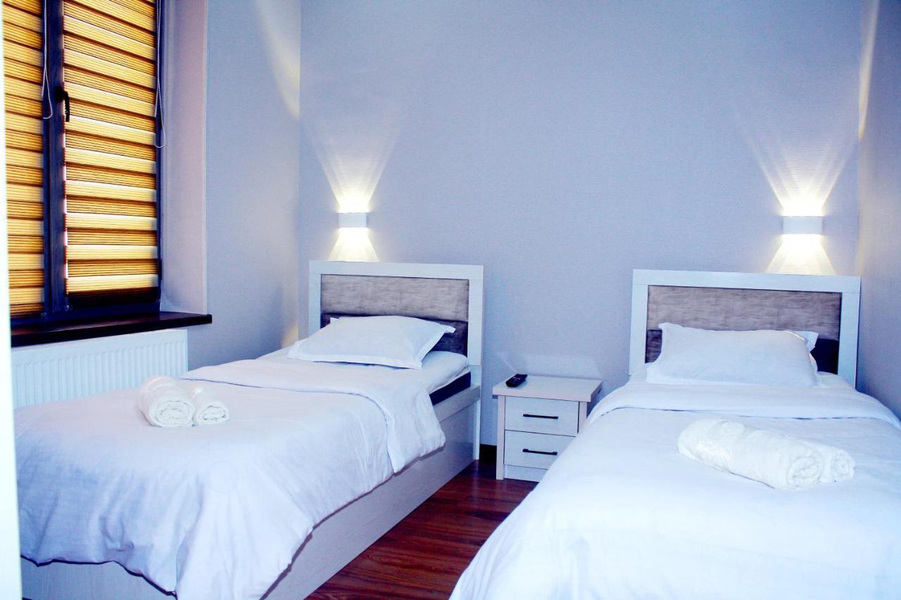One Global Family Guest House Samarkand Exterior photo